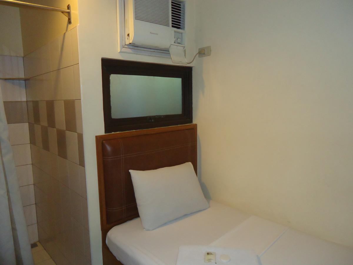 Park Bed And Breakfast Hotel 파사이 외부 사진